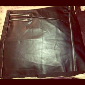 Torrid size 3 pleather mini skirt